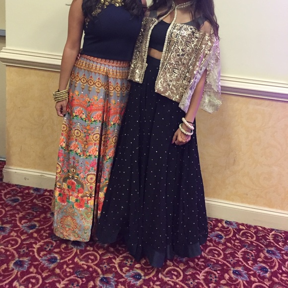 Black cape style lengha without cape - Picture 2 of 10